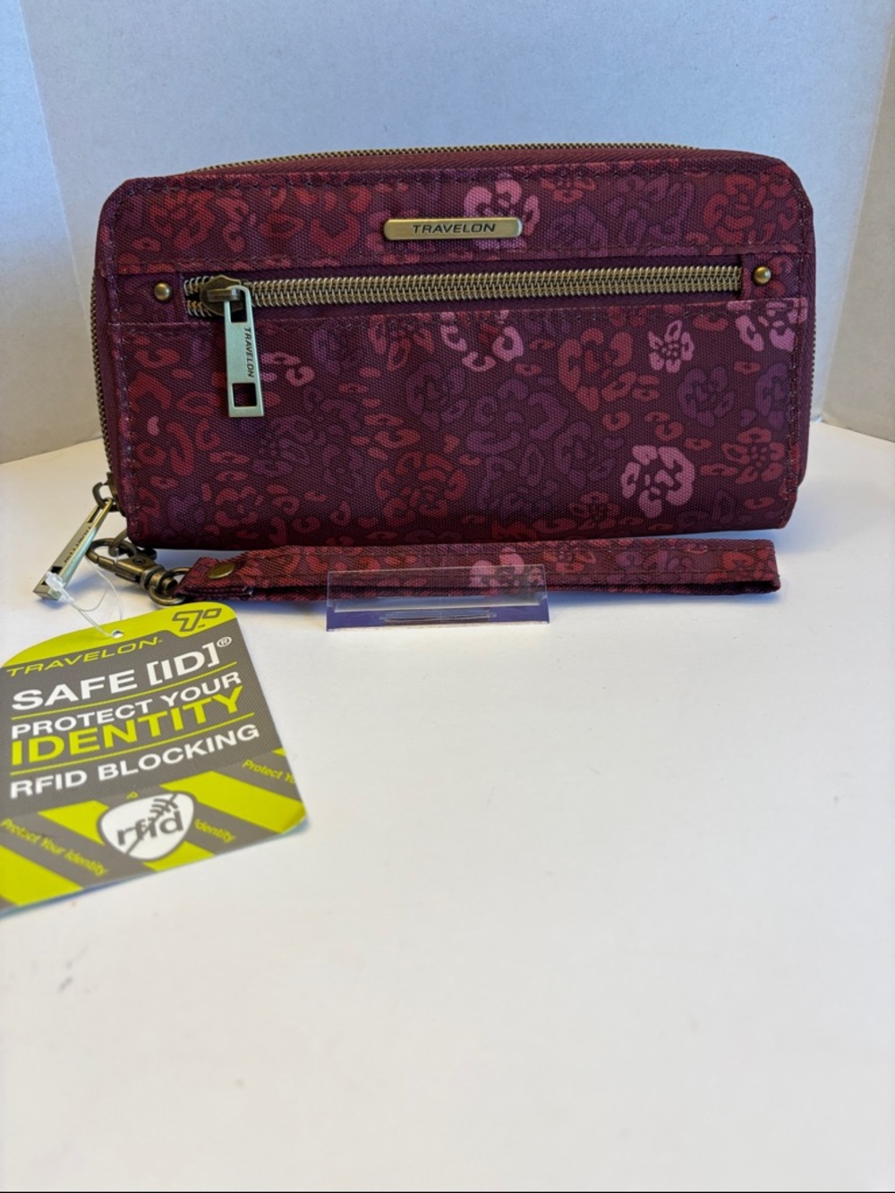 Travelon Burgundy and Pink Floral RFID Wristlet Wallet